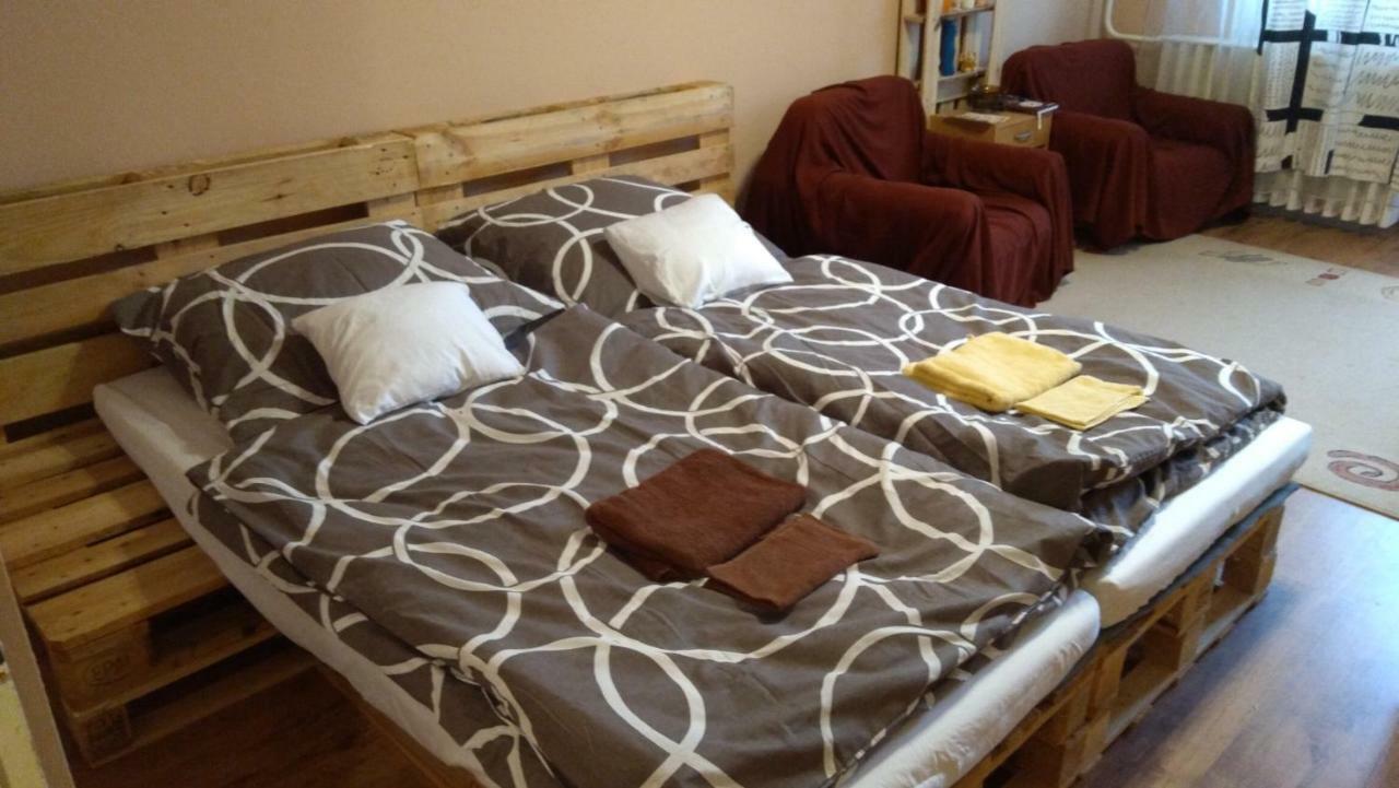 Gesztenyes Apartman ميسكولك المظهر الخارجي الصورة
