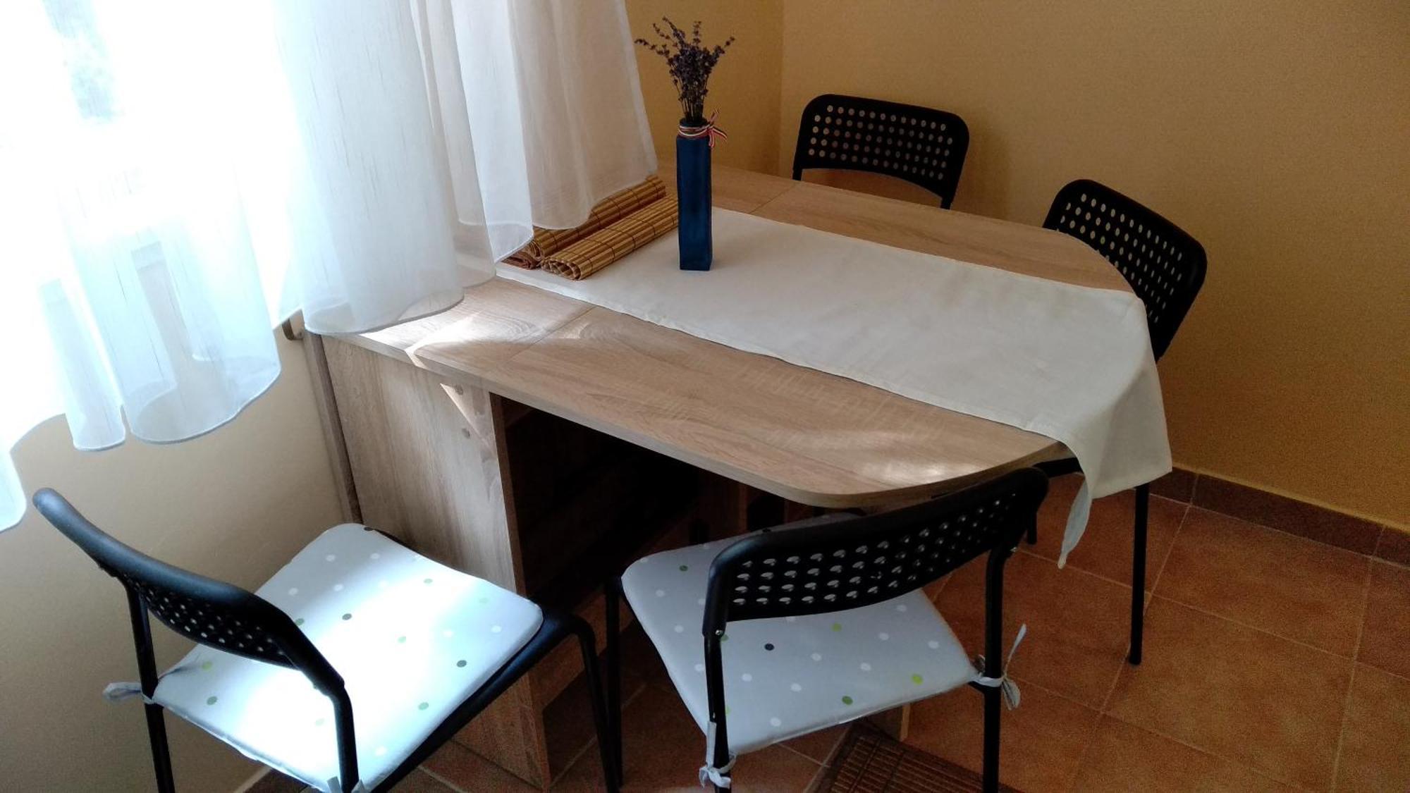 Gesztenyes Apartman ميسكولك المظهر الخارجي الصورة